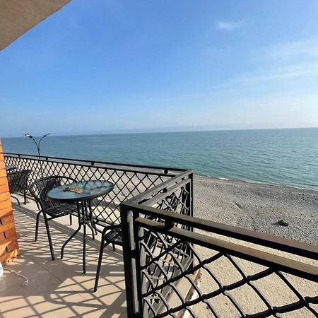 Leon Beach Hotel New Athos Kültér fotó