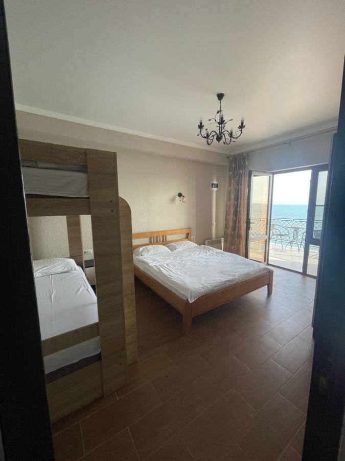 Leon Beach Hotel New Athos Kültér fotó